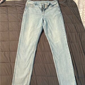American Eagle Outfitters Light Blue Skinny Jeans